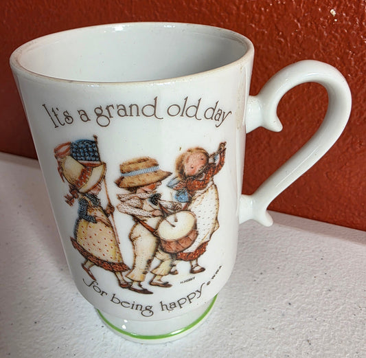 VINTAGE 1974 HOLLY HOBBIE  PORCELAIN CUP MUG
